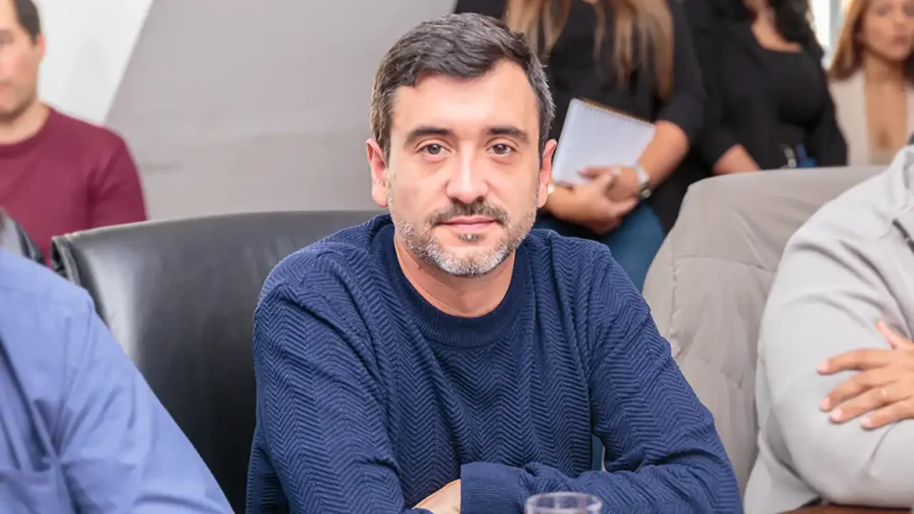 Agustín Coto candidato a senador Alianza la Libertad Avanza