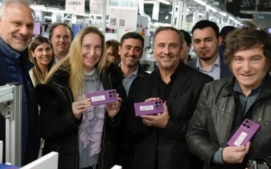 Agustín Coto:»El Gobierno Nacional avanza en nuevos procesos productivos para celulares y autopartes electrónicas»