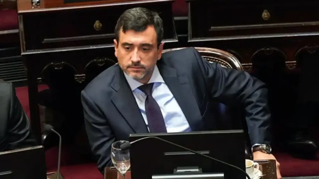 Senador Agustín Coto