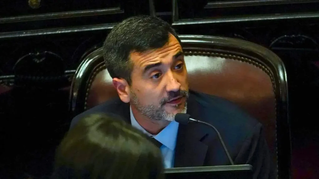 Senador Agustín Coto