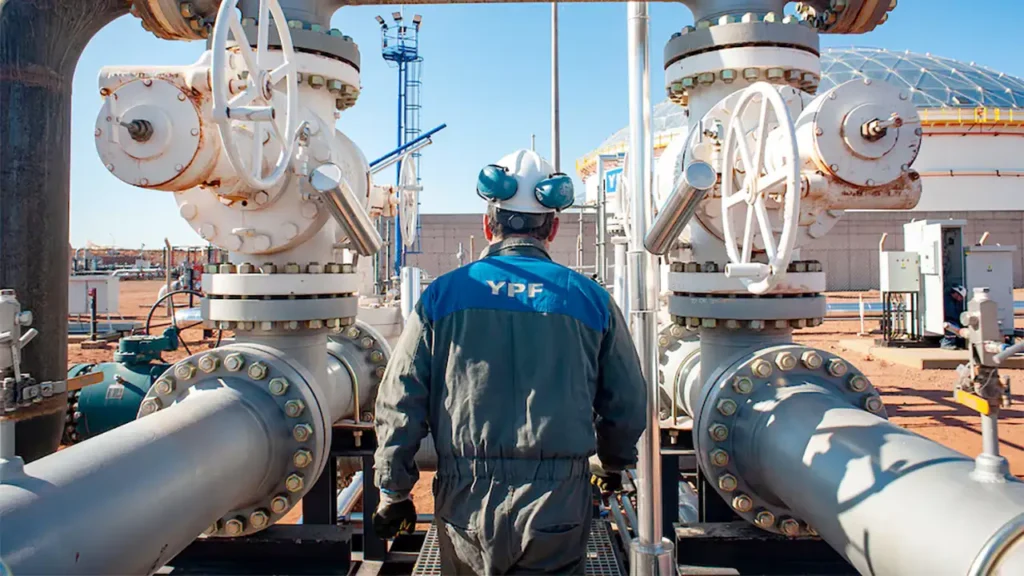 YPF crecimiento económico
