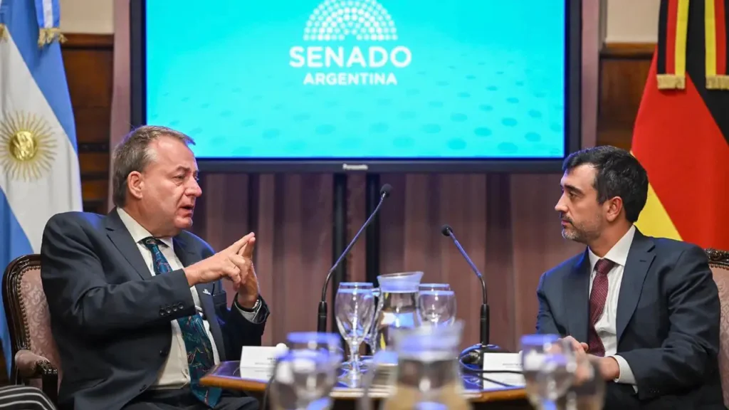 senador Agustín Coto mantuvo un encuentro con el embajador de Alemania en Argentina, Dieter Lamlé
