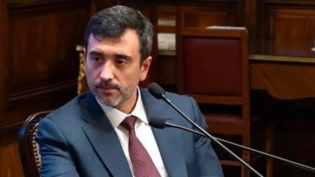 Senador Coto