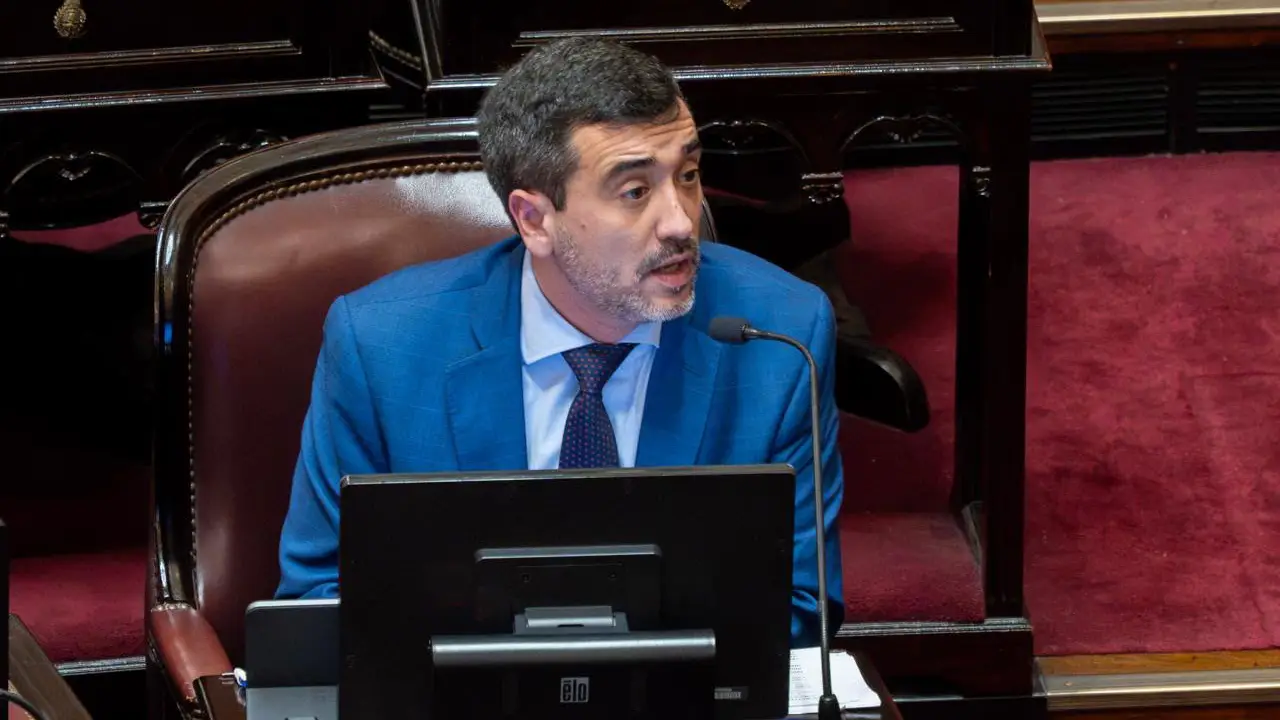 Senador Agustín Coto Senador Agustín Coto